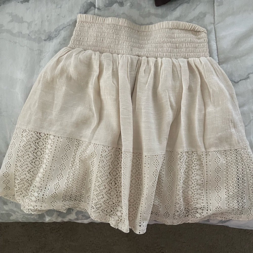 Cream Beach Mini Skirt